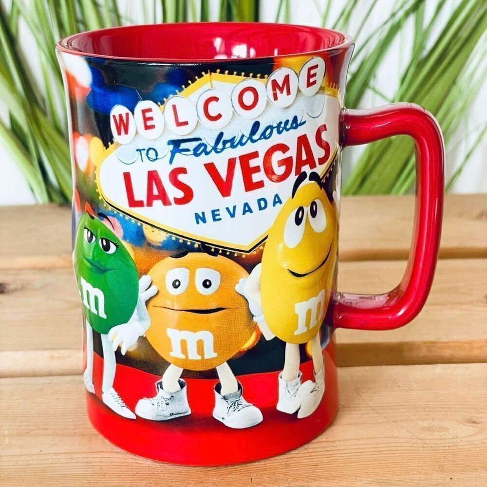 NWT Gorgeous Mars or Affiliates m&m’s Red Welcome to Las Vegas Ceramic Mug